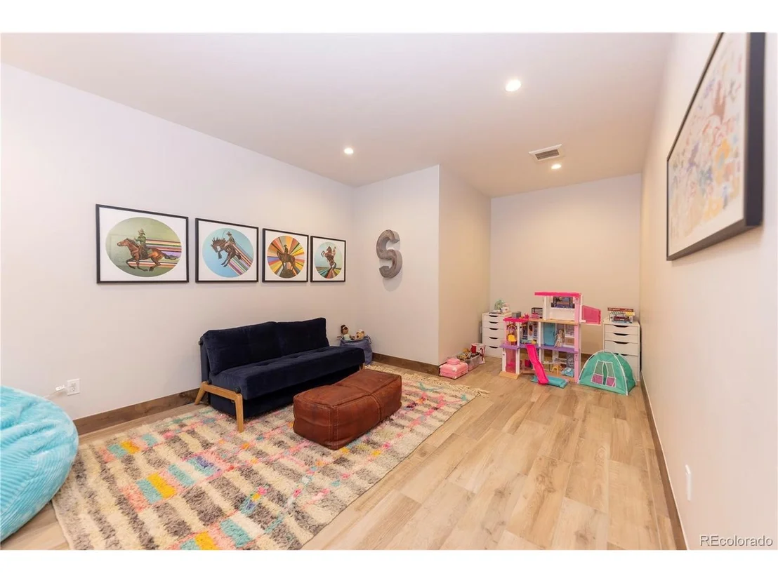 Photo of 27 Fly Caster Ln