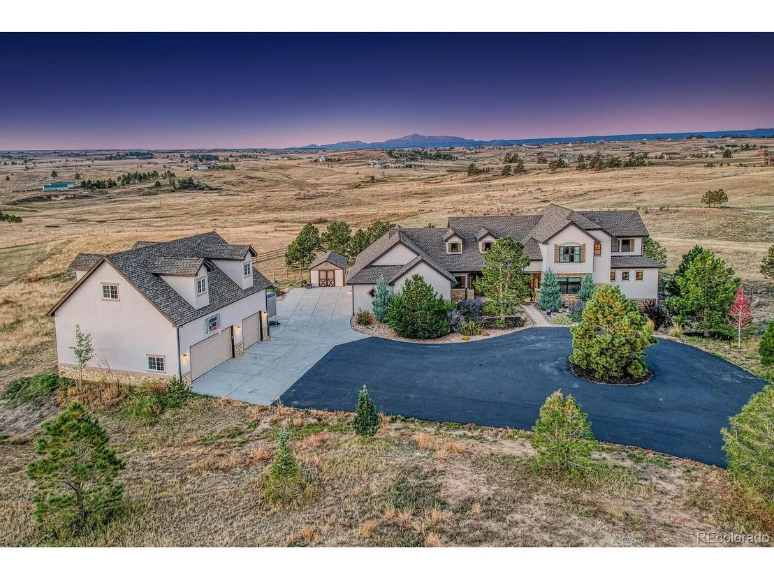 Photo of 1300 Legacy Trl