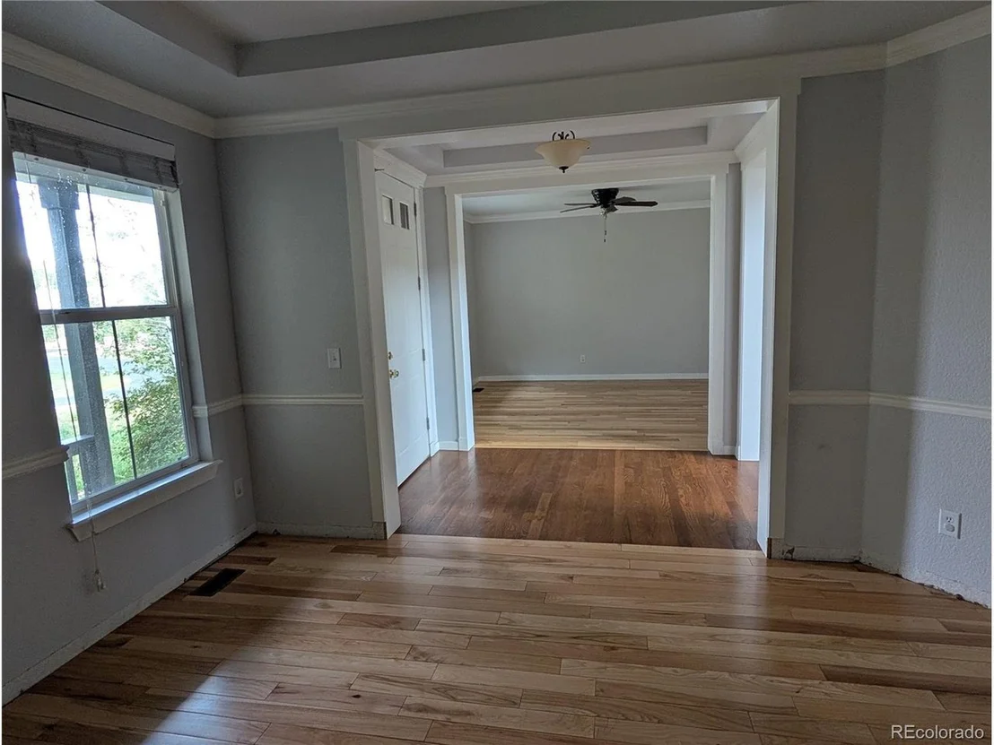 Photo of 4590 Pleasant Valley Cir