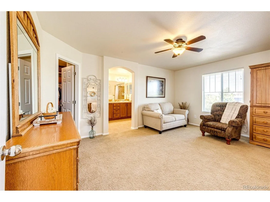 Photo of 446 N Coolidge Way