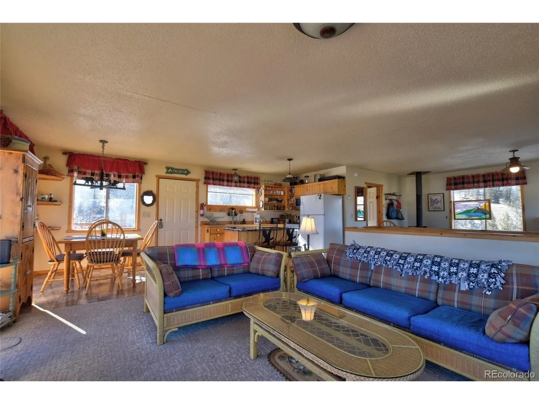 Photo of 201 Bronco Cir