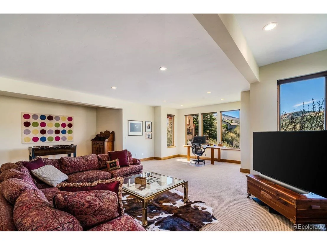 Photo of 800 June Creek Rd