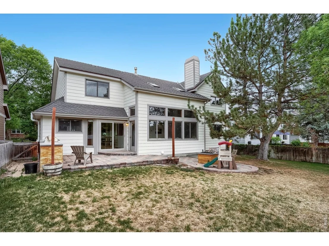 Photo of 13348 Downing St