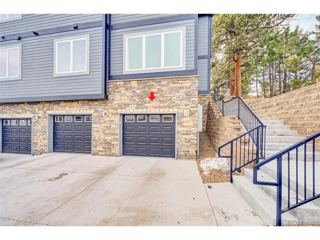 Photo of Unit 303 at 31192 Black Eagle Dr