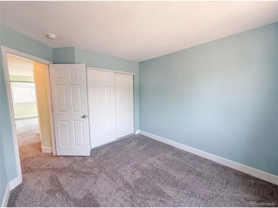 Photo of 9624 Crosspointe Dr