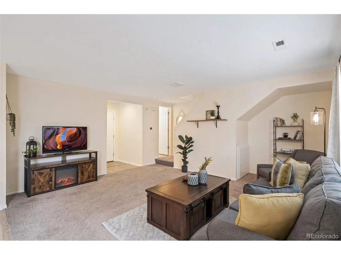 Photo of 10433 Forester Pl