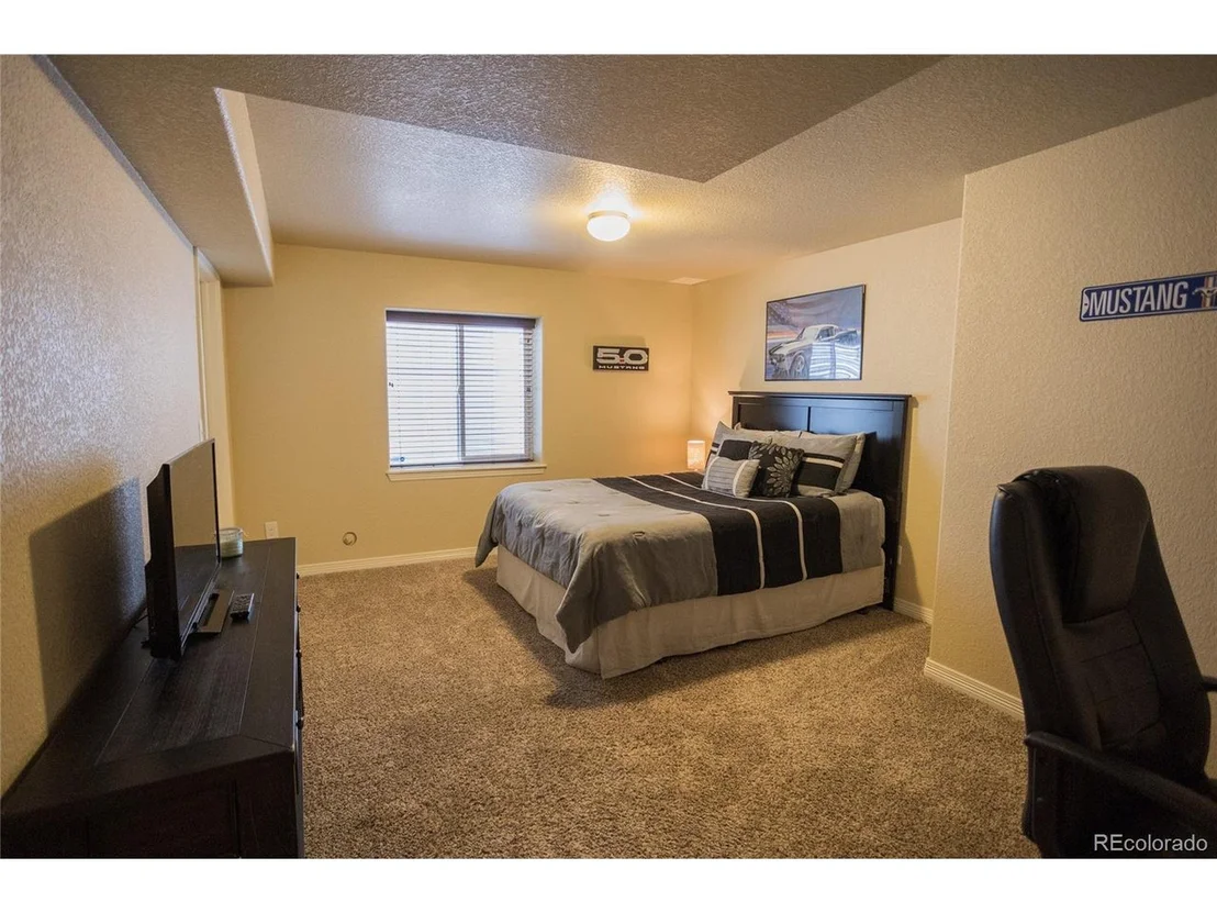Photo of 10370 Mt Lincoln Dr