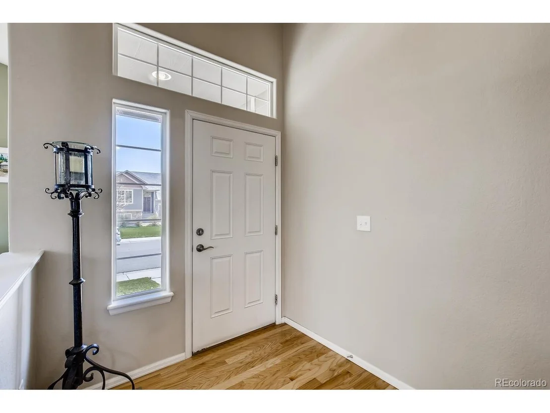 Photo of 5675 Vine Ave