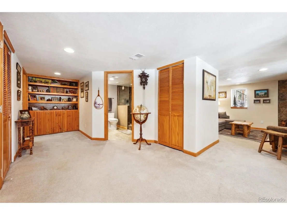 Photo of 266 Lodgepole Dr