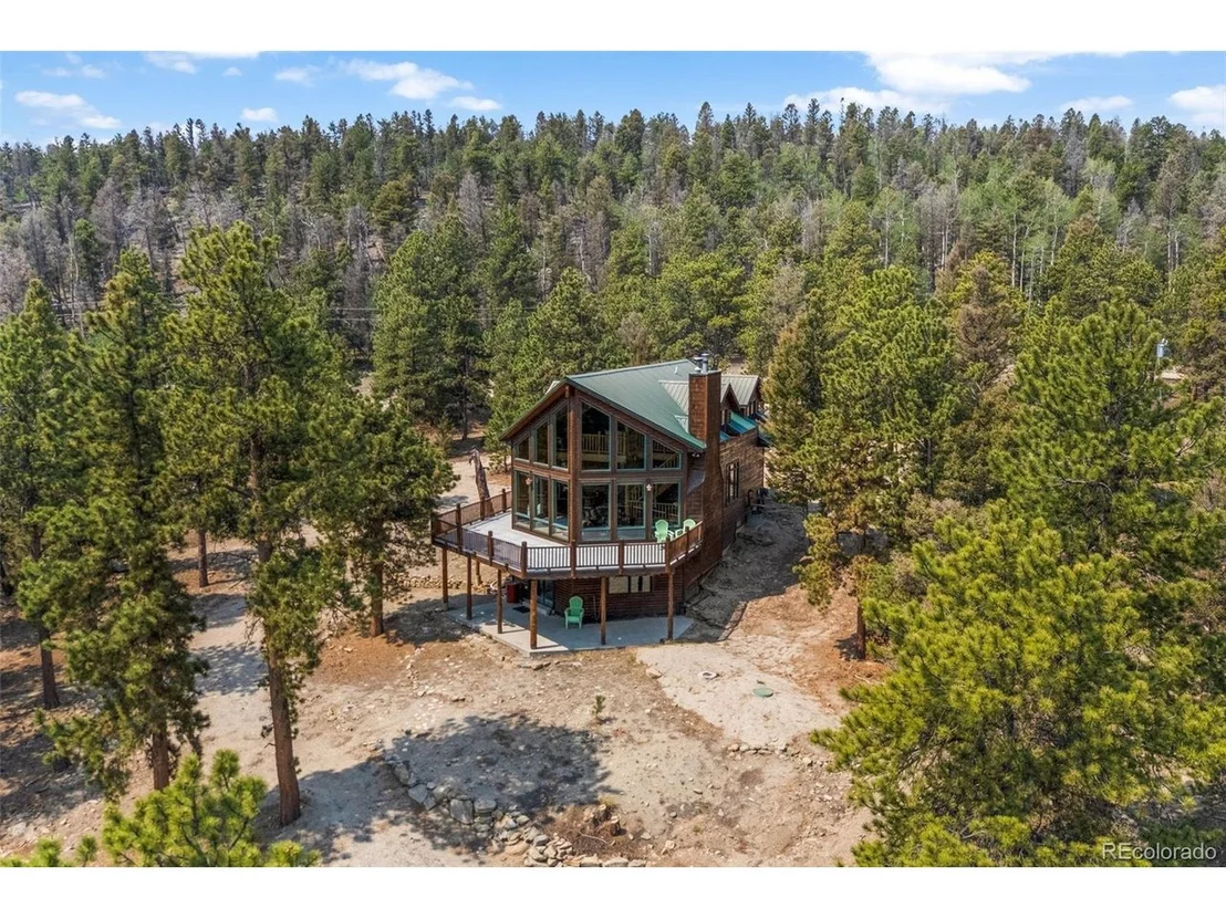 Photo of 559 Bellows Rd
