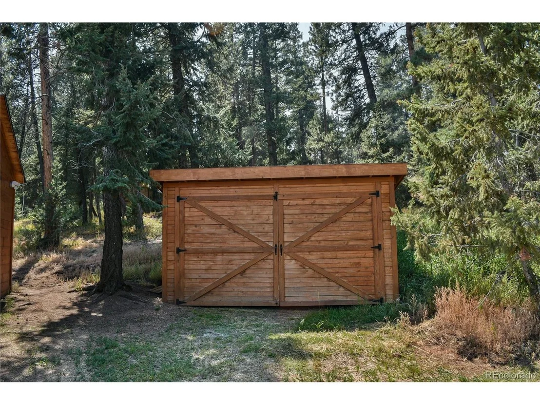 Photo of 1490 Nova Rd