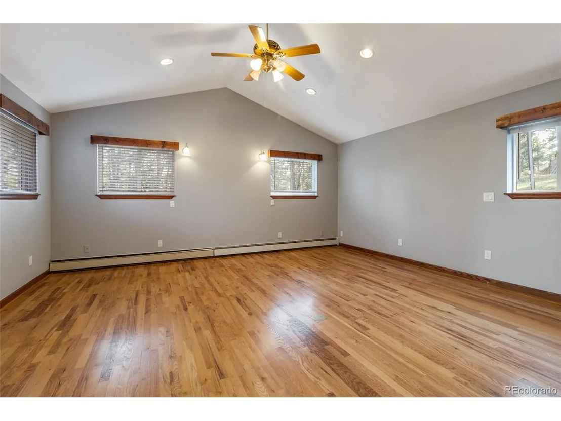 Photo of 28396 Clover Ln