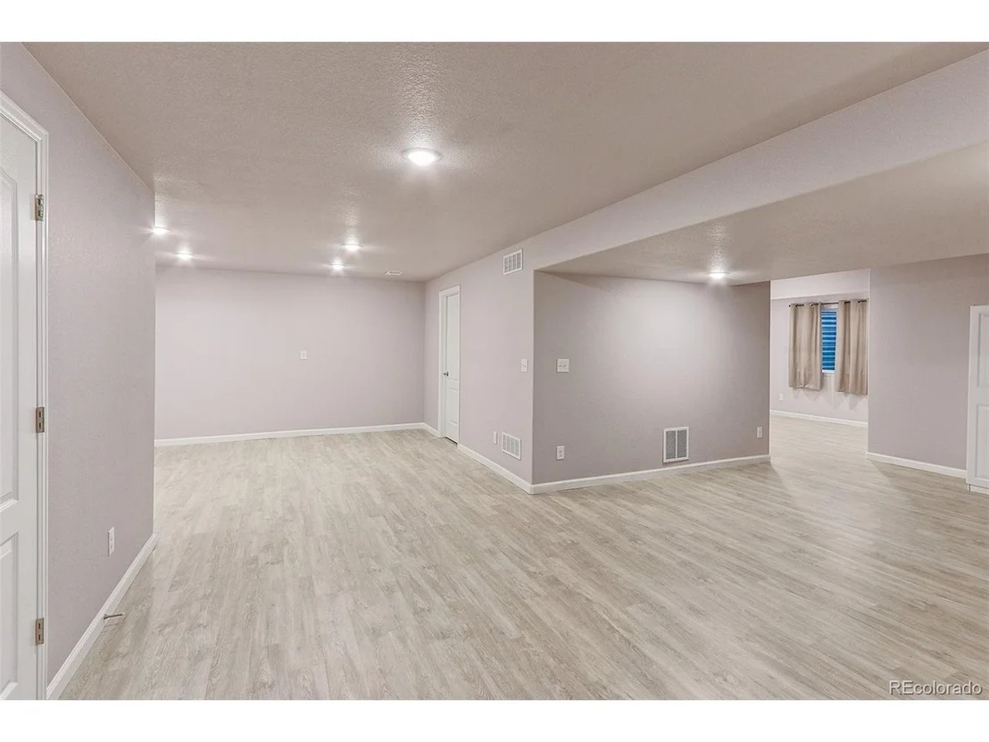 Photo of 2347 E 126th Loop