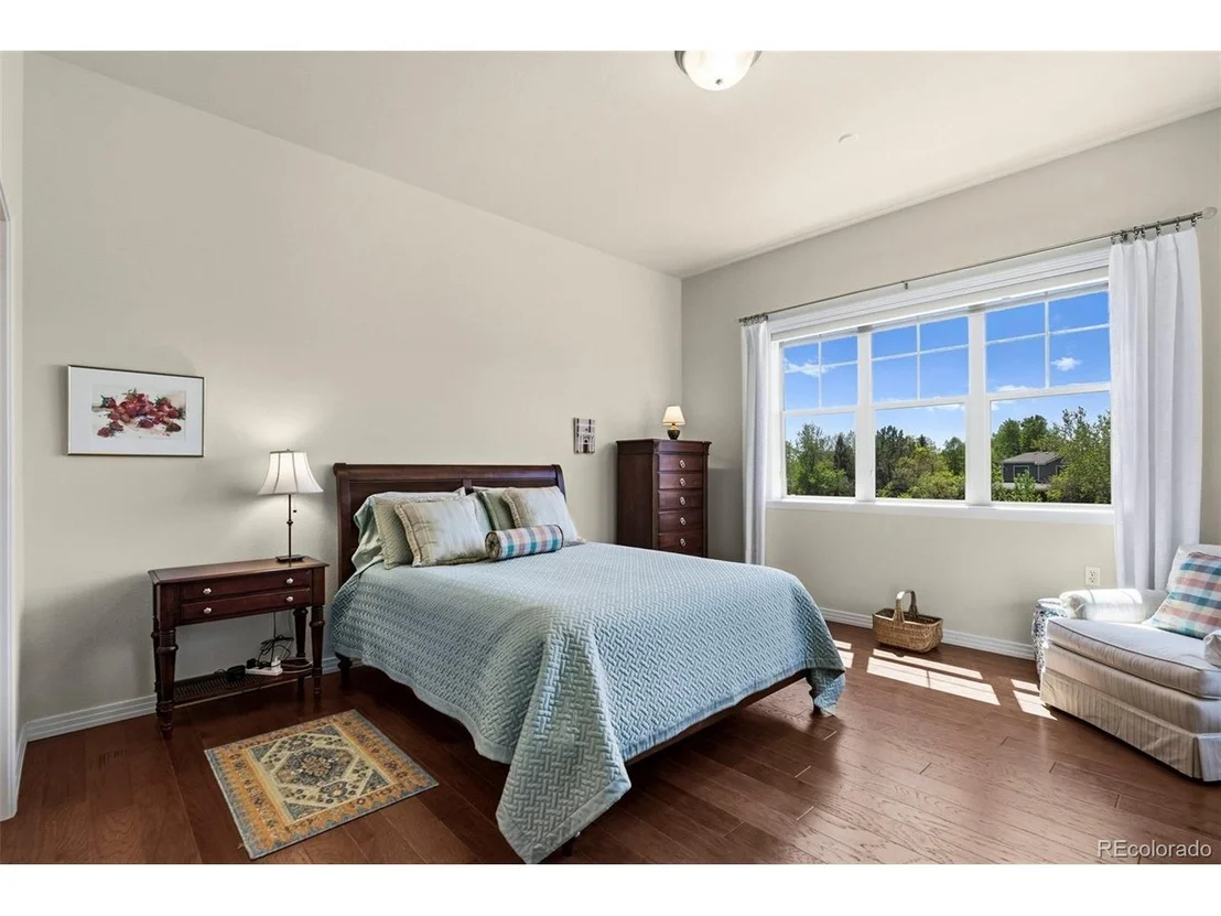 Photo of 1240 Lanterns Ln