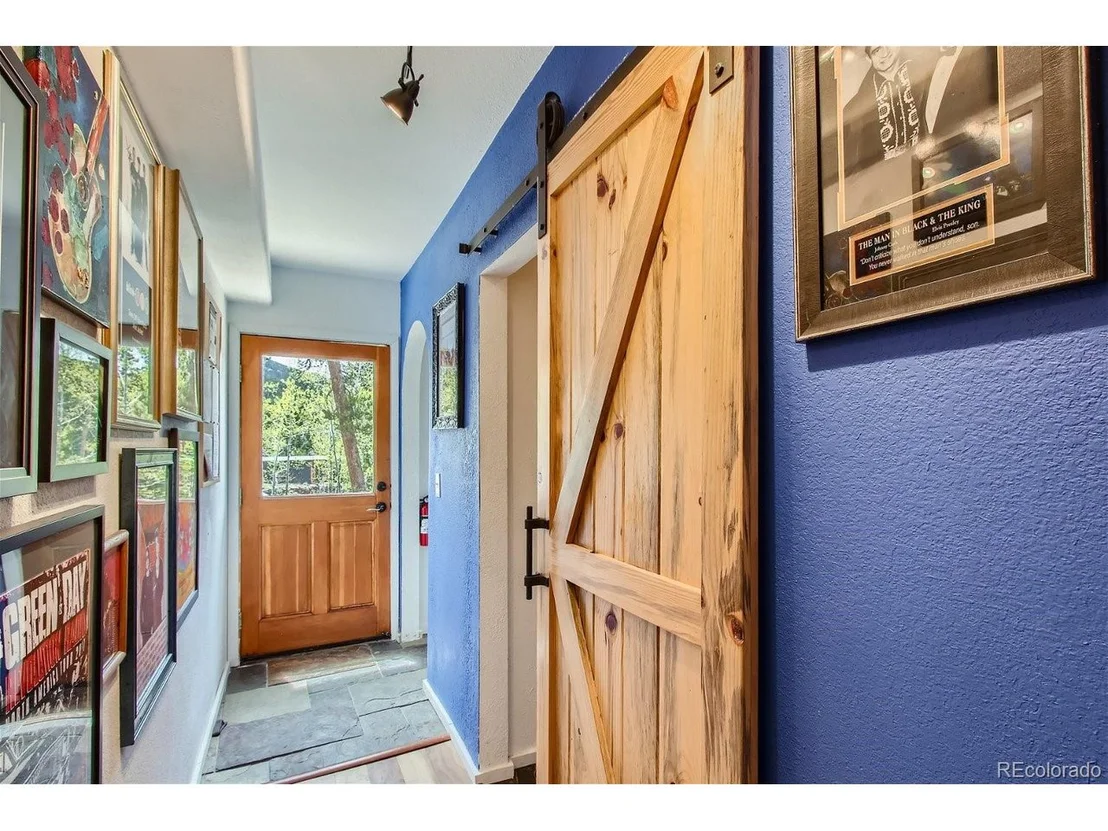 Photo of 171 Eagles Nest Ln