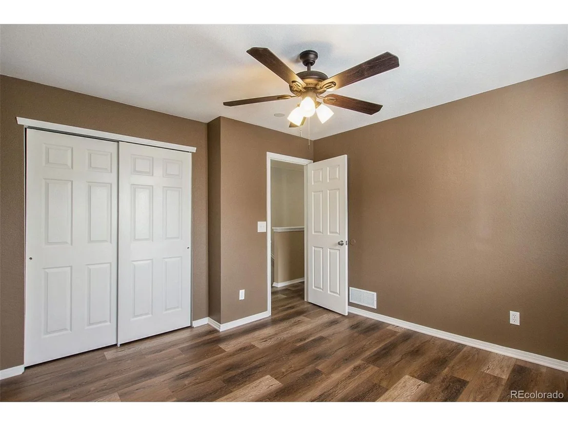 Photo of 1203 Dewey Dr