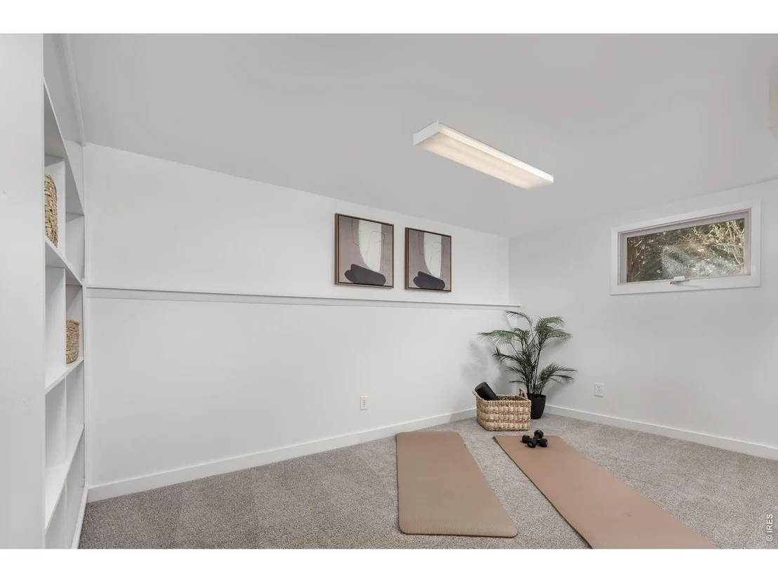 Photo of 6909 Harvest Rd