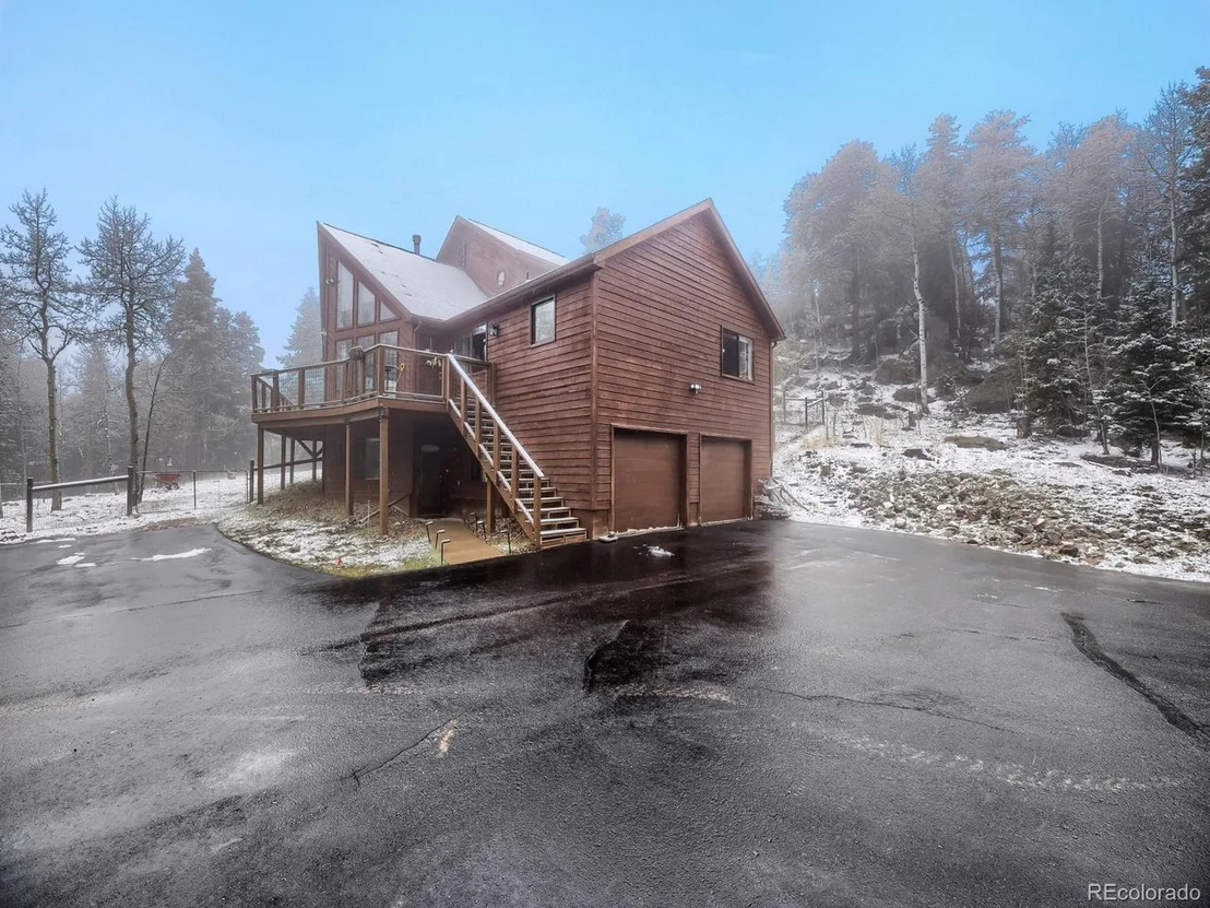 Photo of 10622 Conifer Mountain Rd