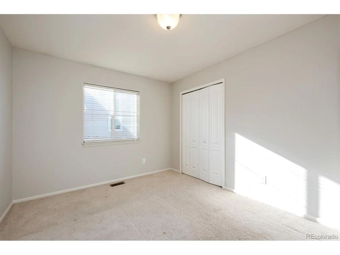 Photo of 314 Sandstone Dr