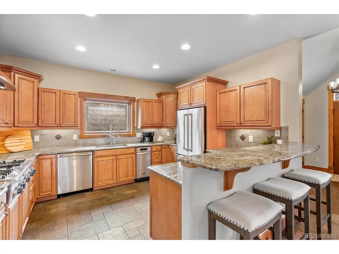 Photo of 11272 Belle Meade Dr