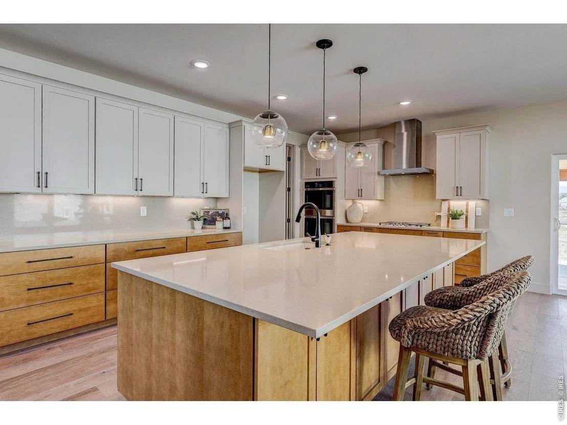 Photo of 1298 Burt Ave