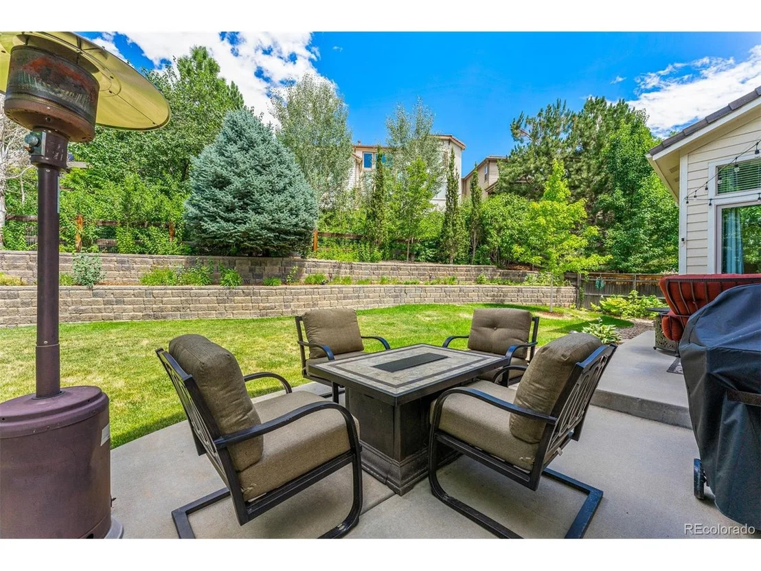 Photo of 9721 Sunset Hill Pl