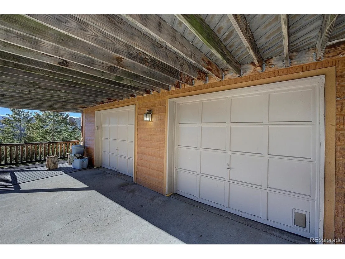 Photo of 6561 Ridgeview Dr