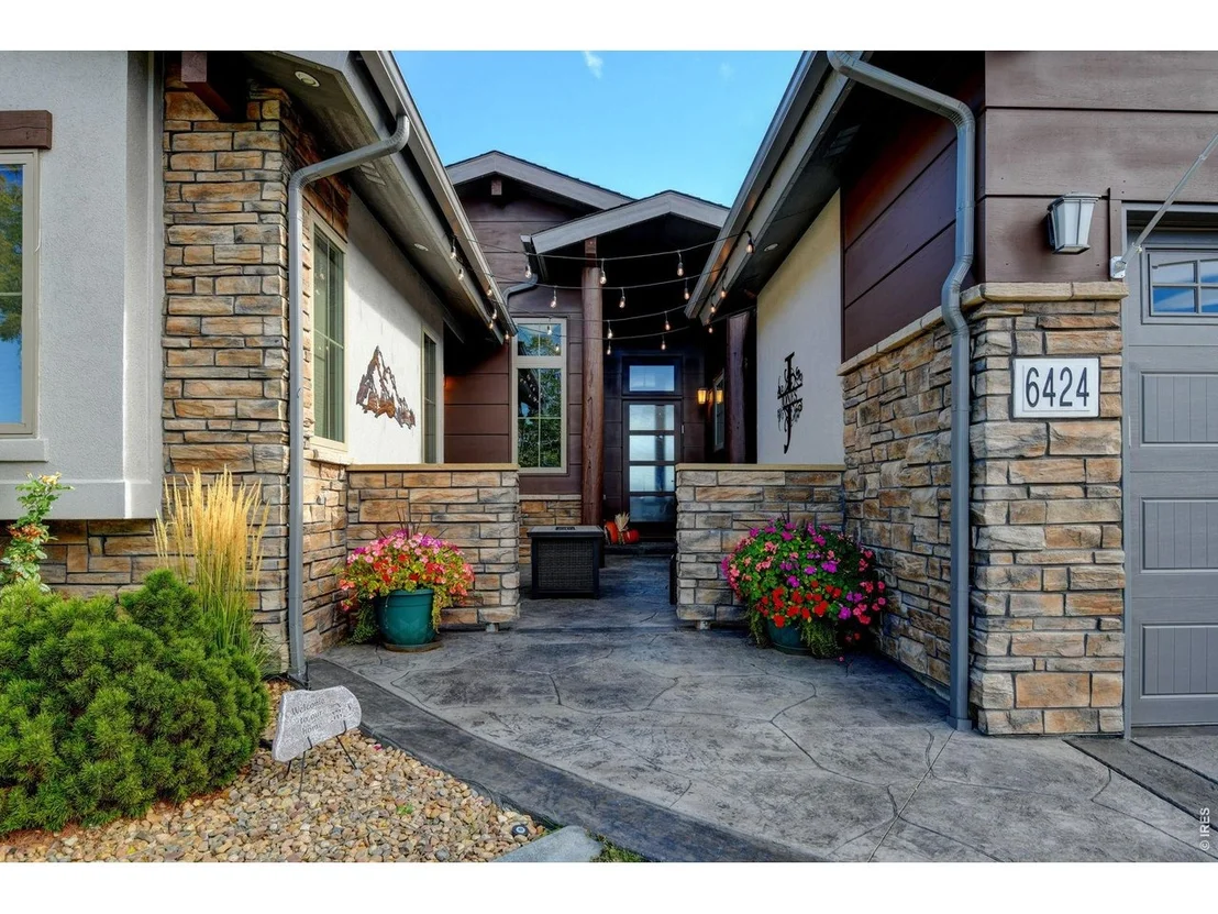 Photo of 6424 Murano Dr