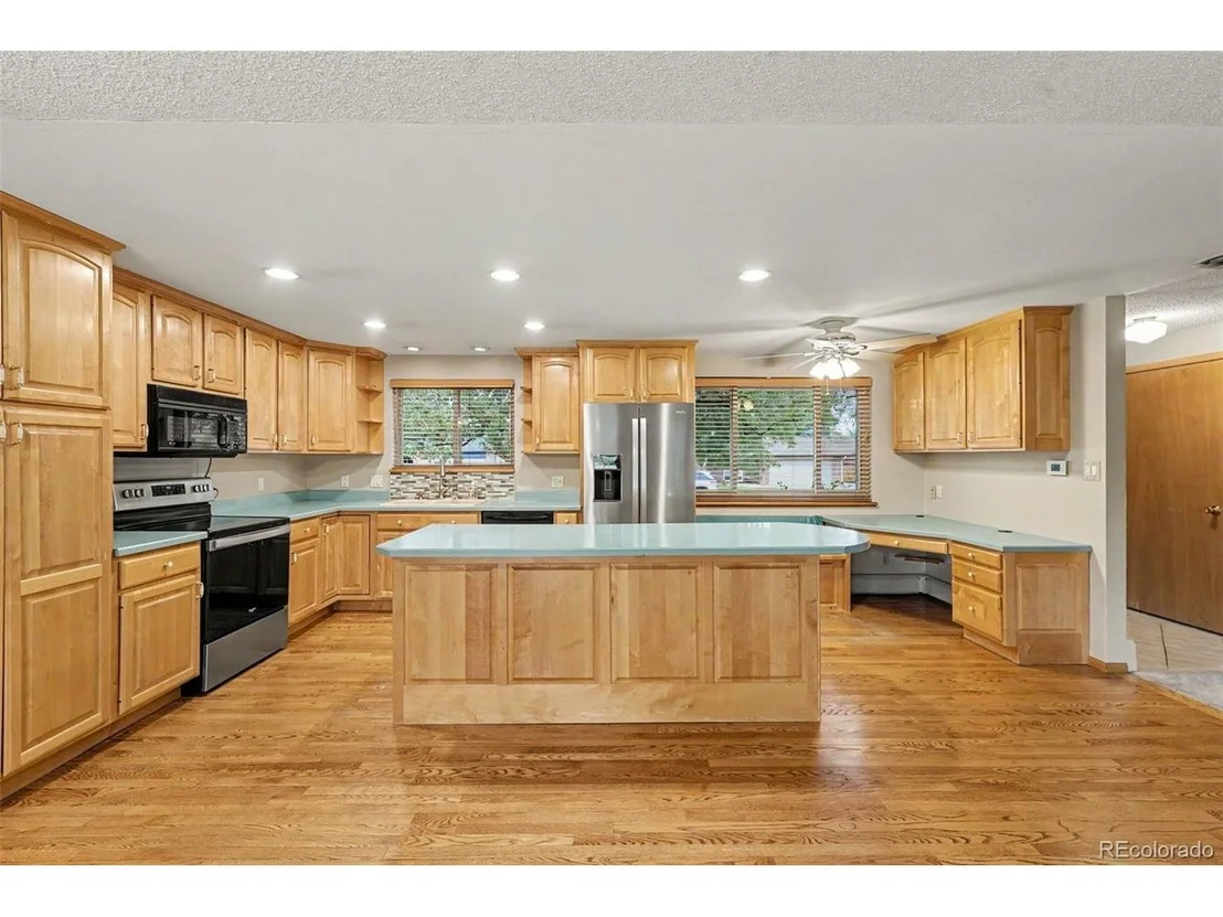 Photo of 7627 Newman St