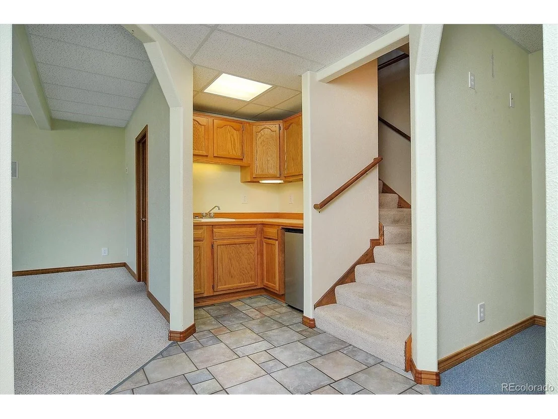 Photo of 10305 W Cherokee Dr