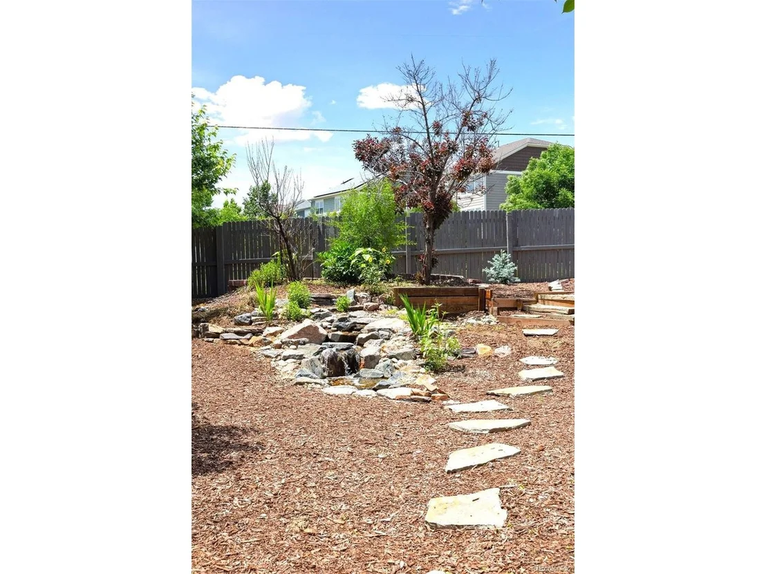 Photo of 103 Sandler Dr
