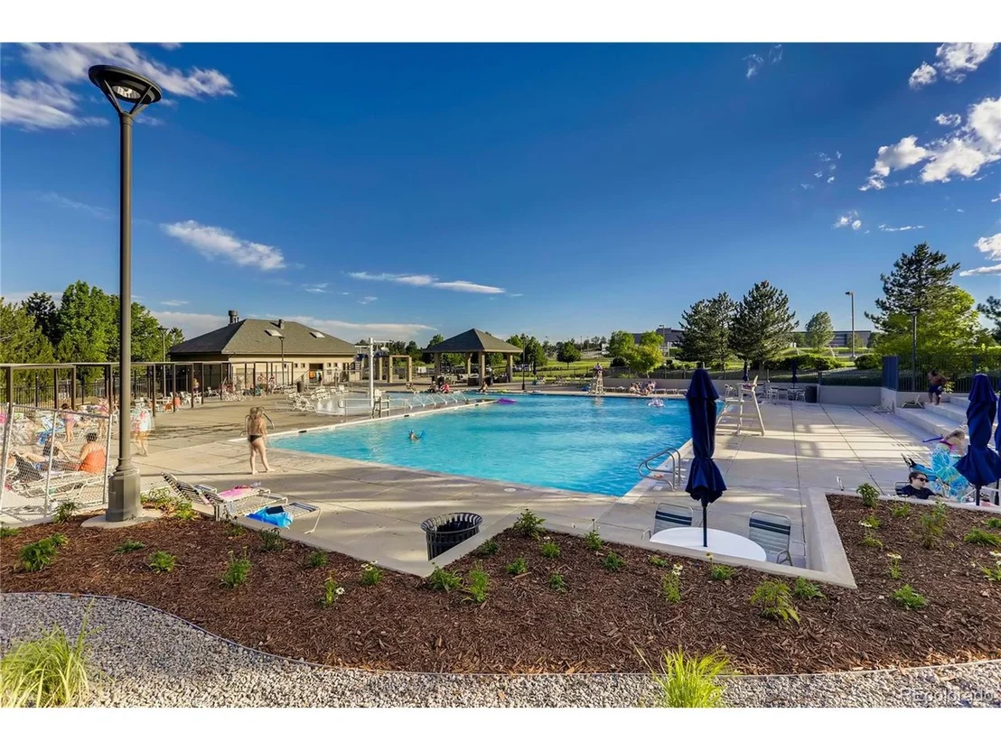 Photo of 16200 Hedgeway Dr