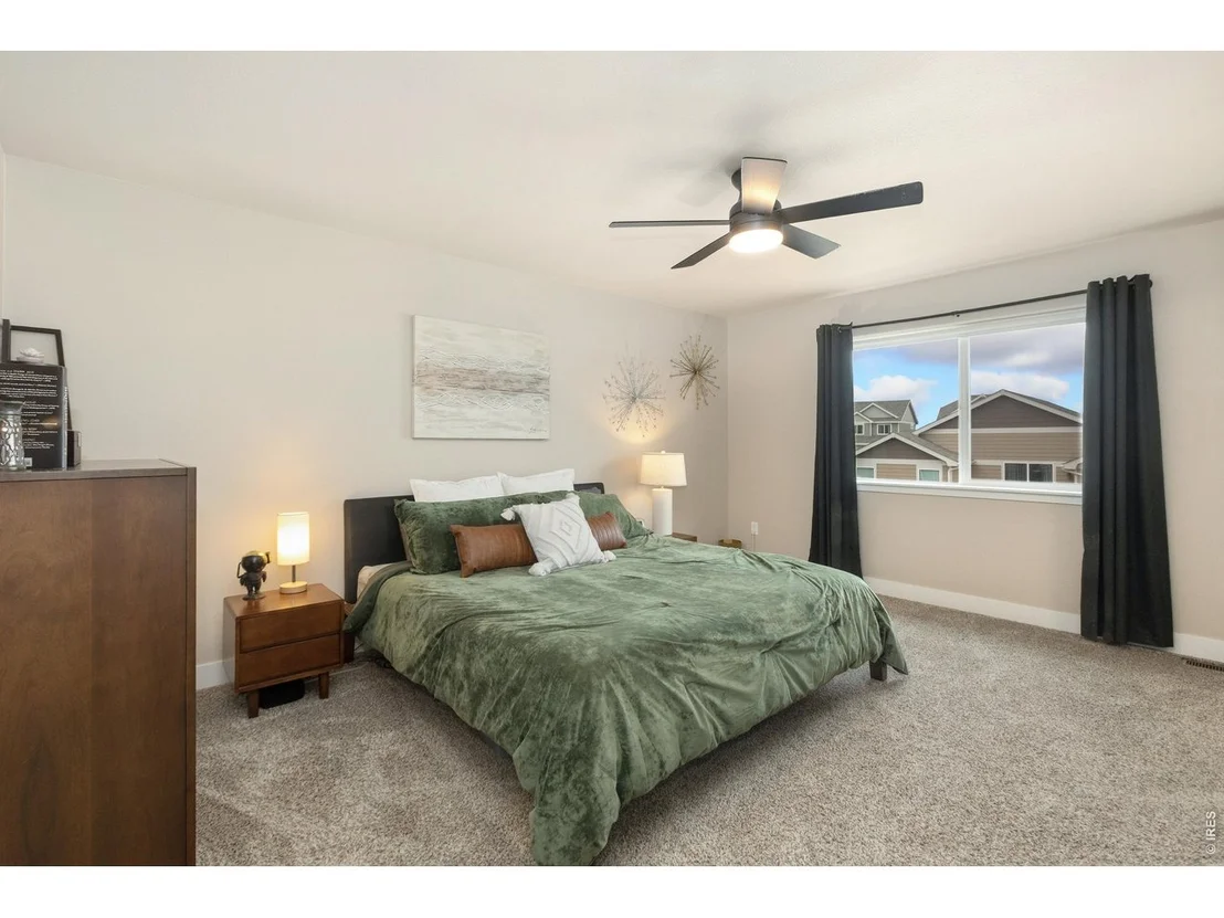 Photo of 2286 Golden Way
