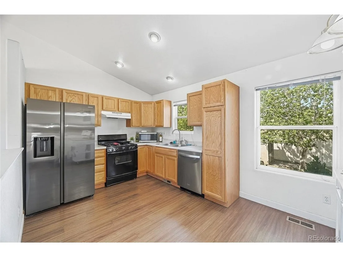 Photo of 123 24th Ave