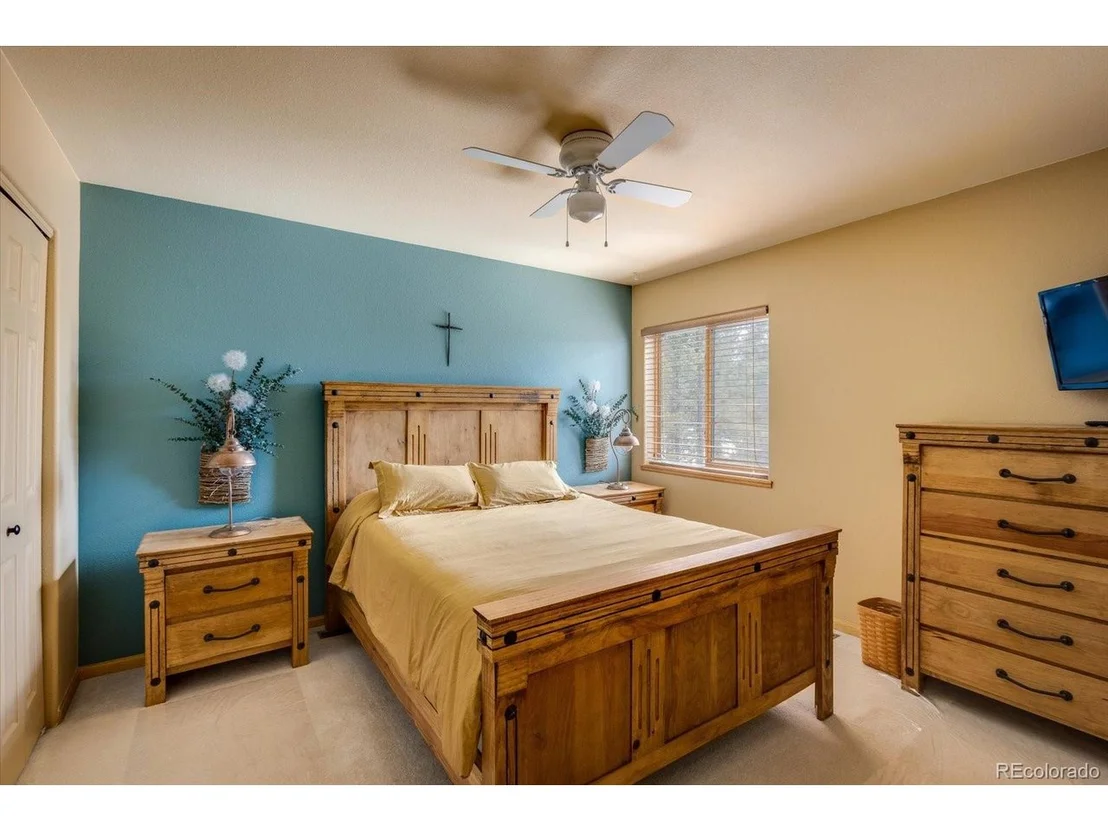 Photo of 261 Evergreen Rd