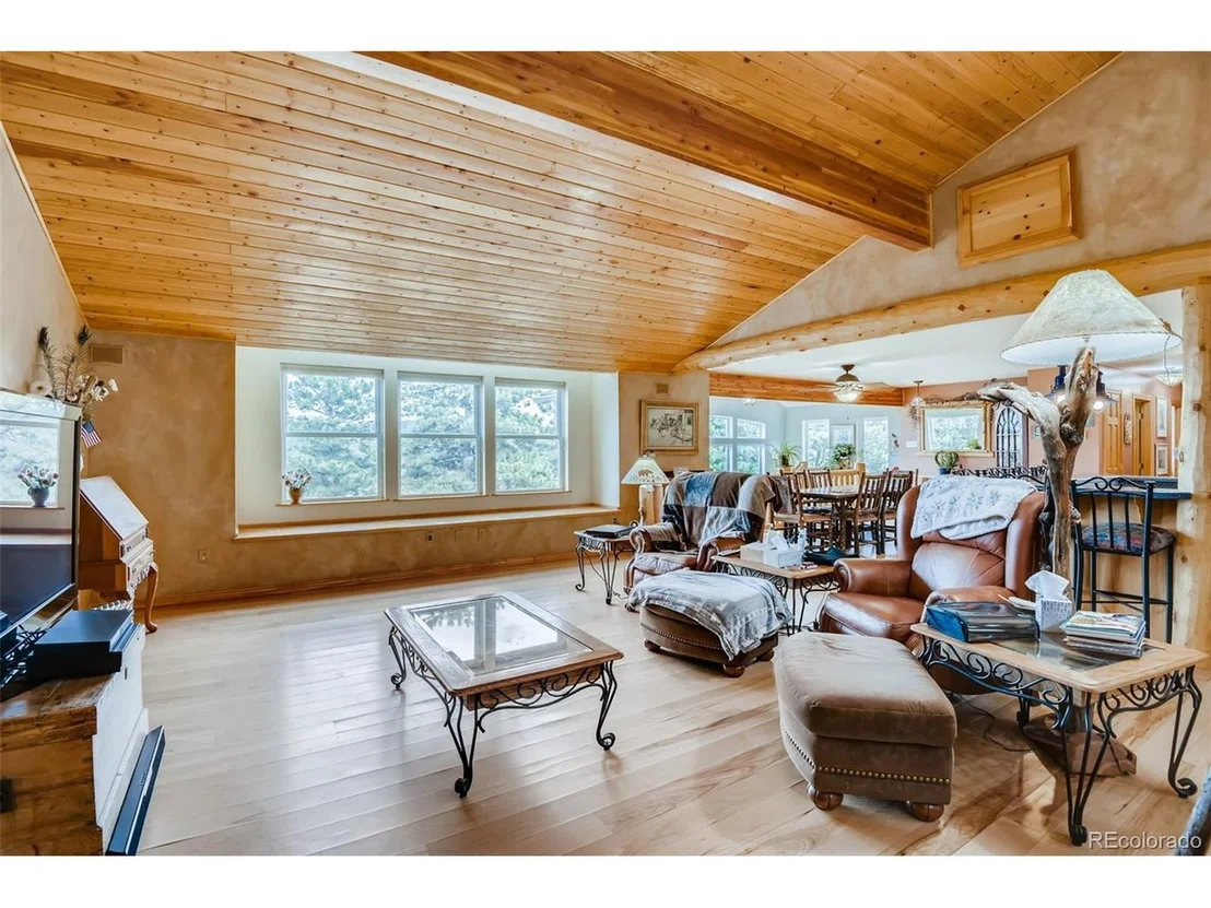 Photo of 115 Spruce Rd