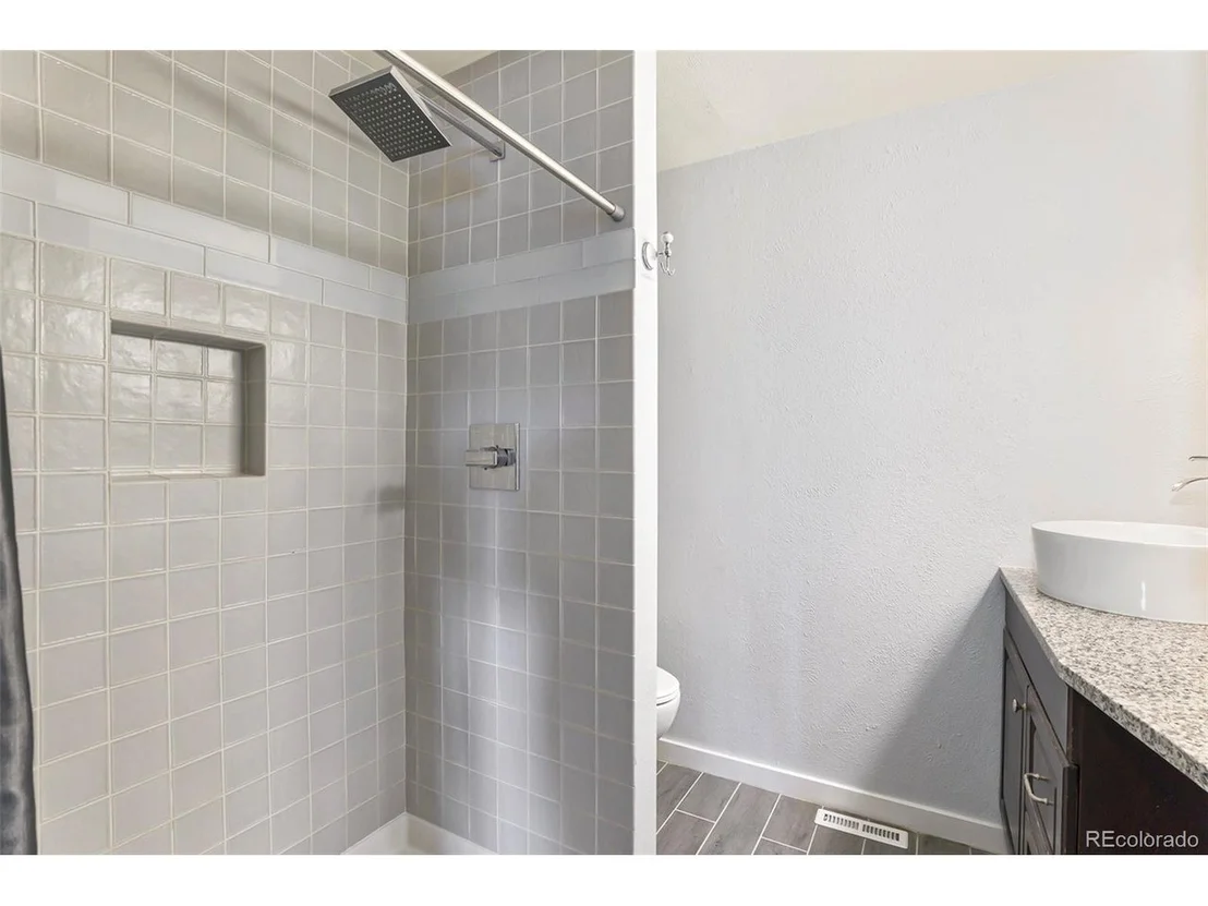 Photo of Unit 166 at 7913 Chase Cir