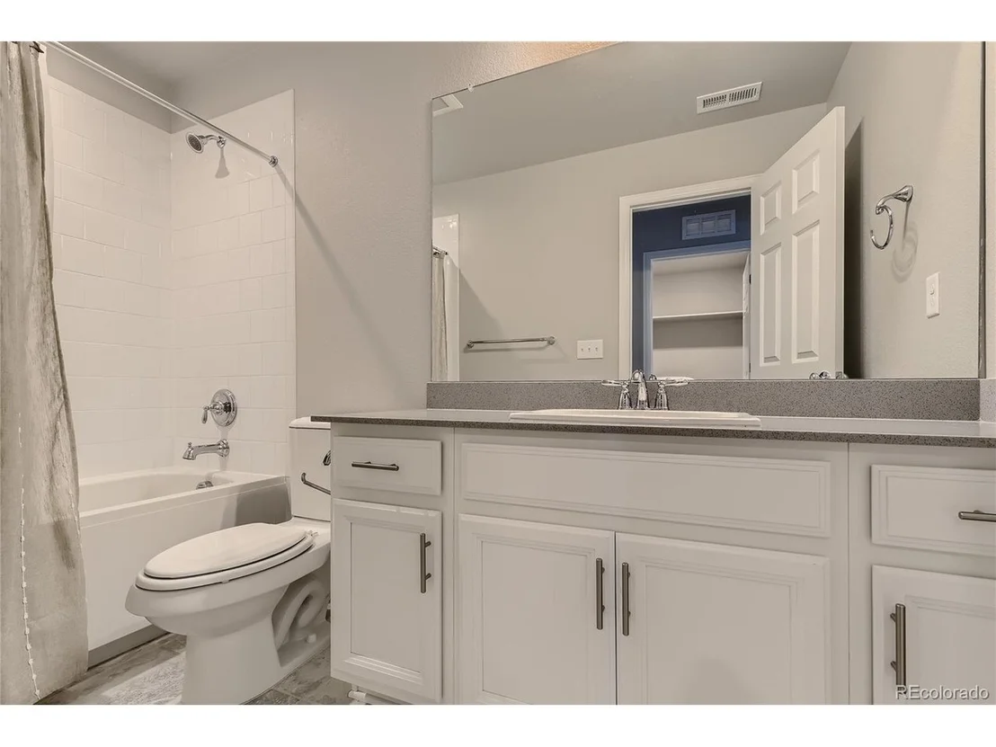 Photo of 23919 E Narrowleaf Pl