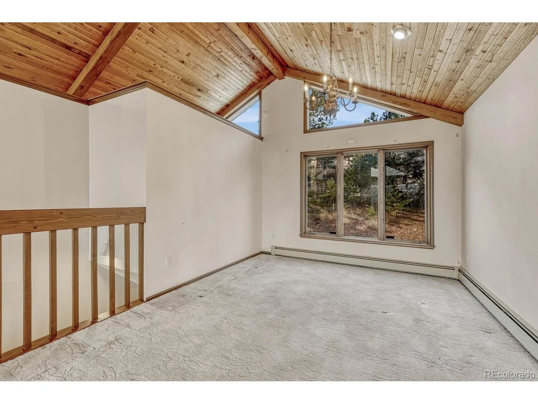 Photo of 345 Scrub Oak Way