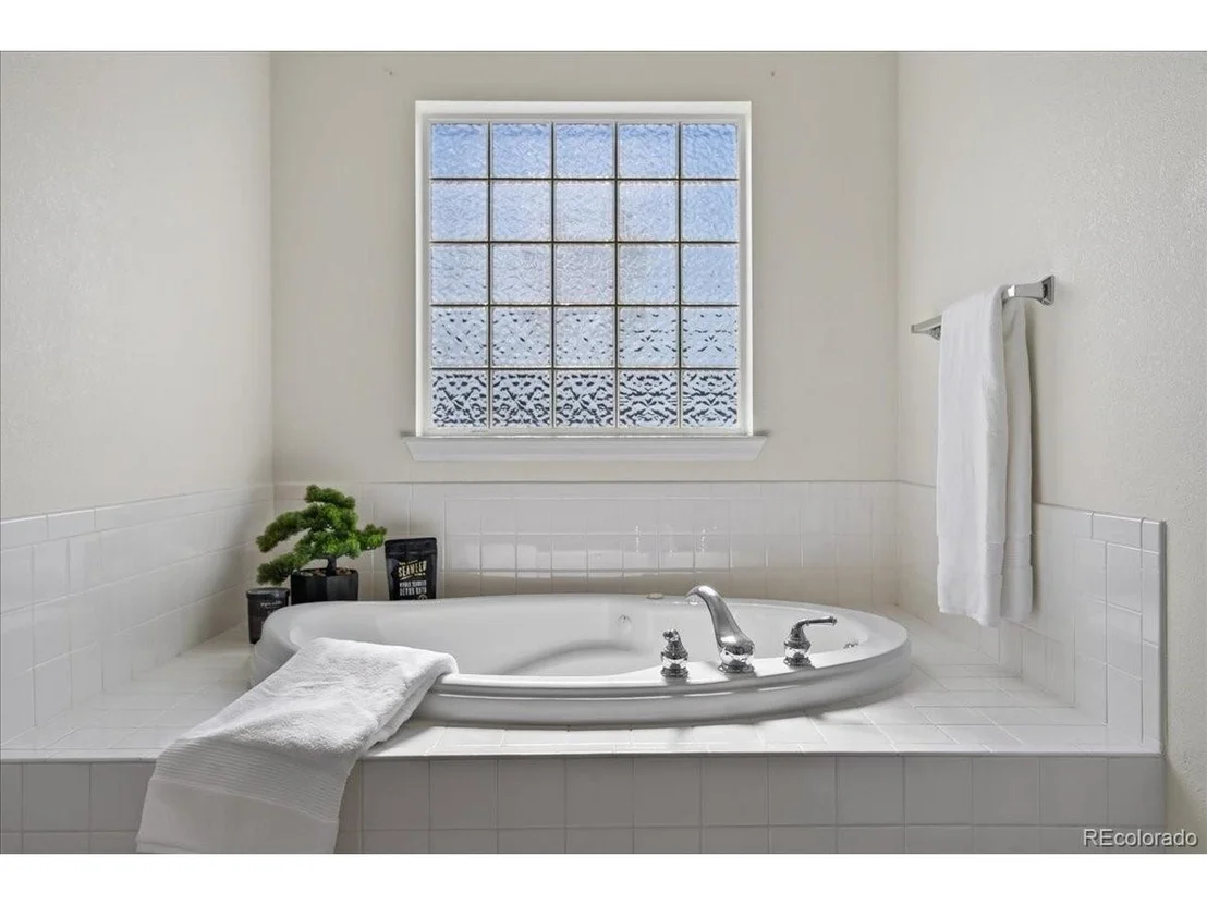 Photo of 6058 Rogers Cir