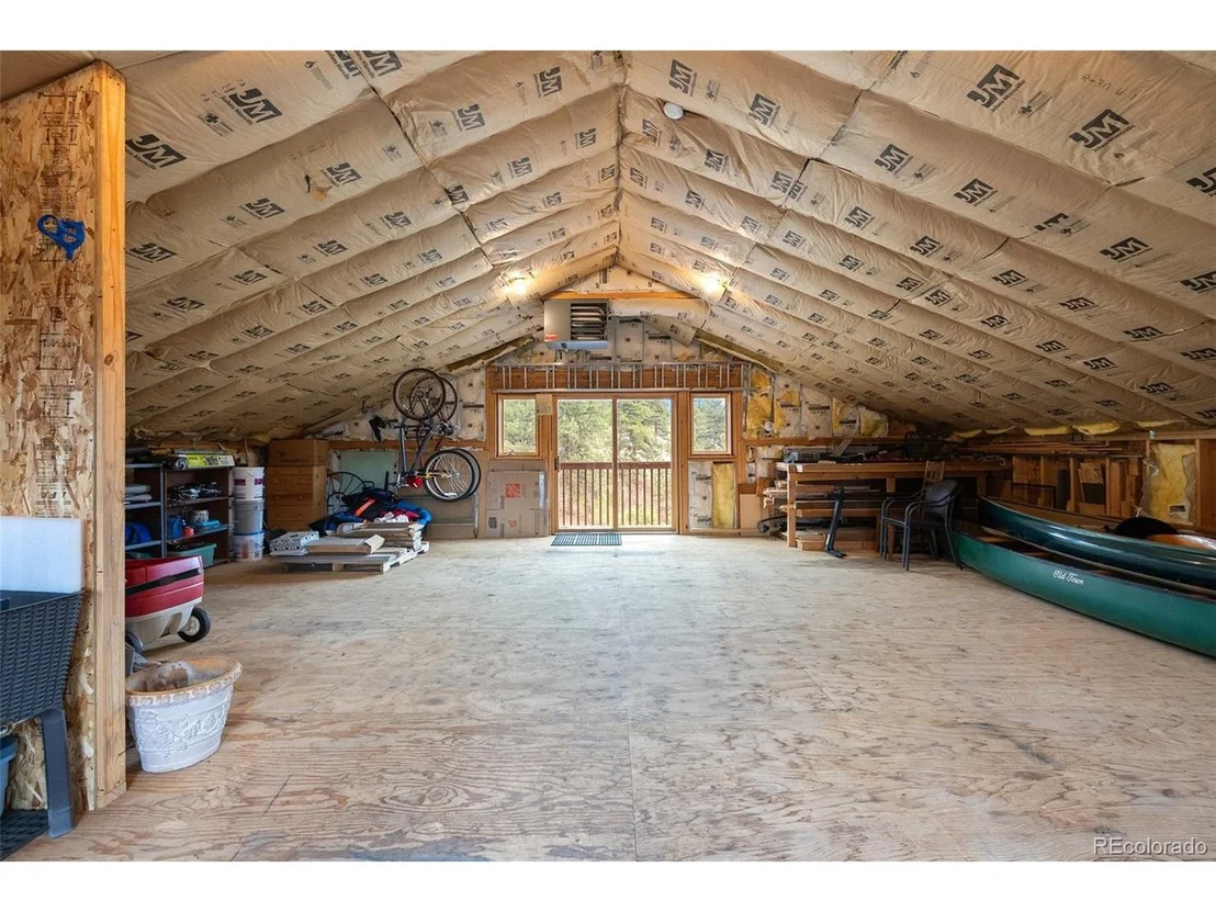 Photo of 665 Meadow Dr