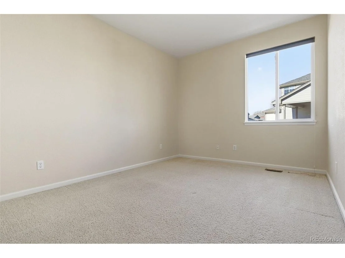 Photo of 879 Glenarbor Cir