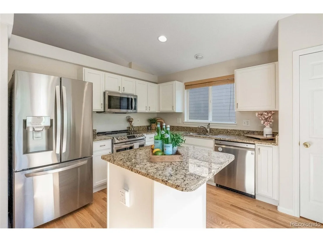 Photo of 8348 Bluegrass Cir