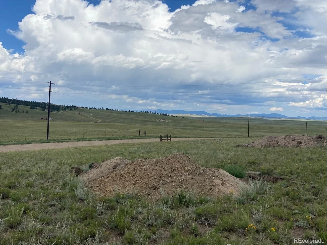 Photo of 1054 Lariat Loop
