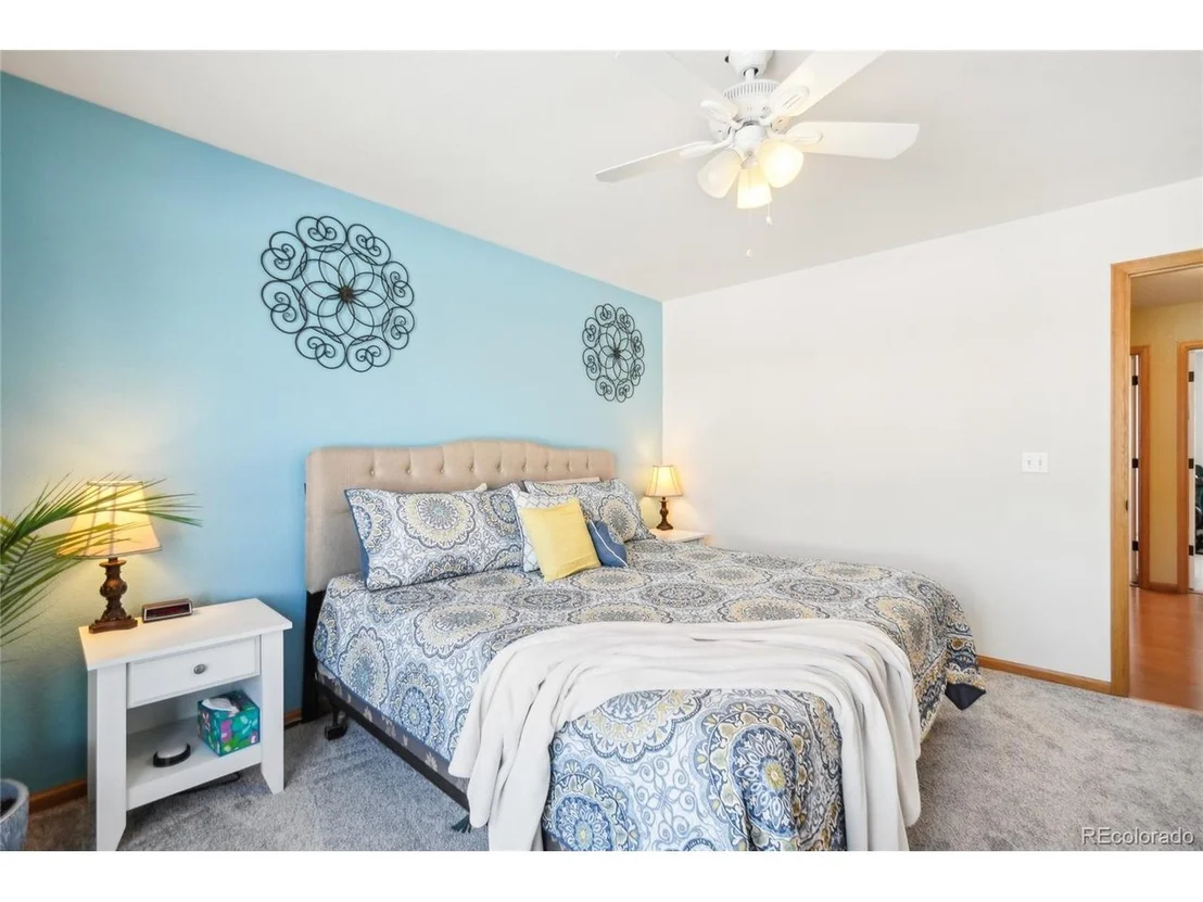 Photo of 556 Barnwood Dr