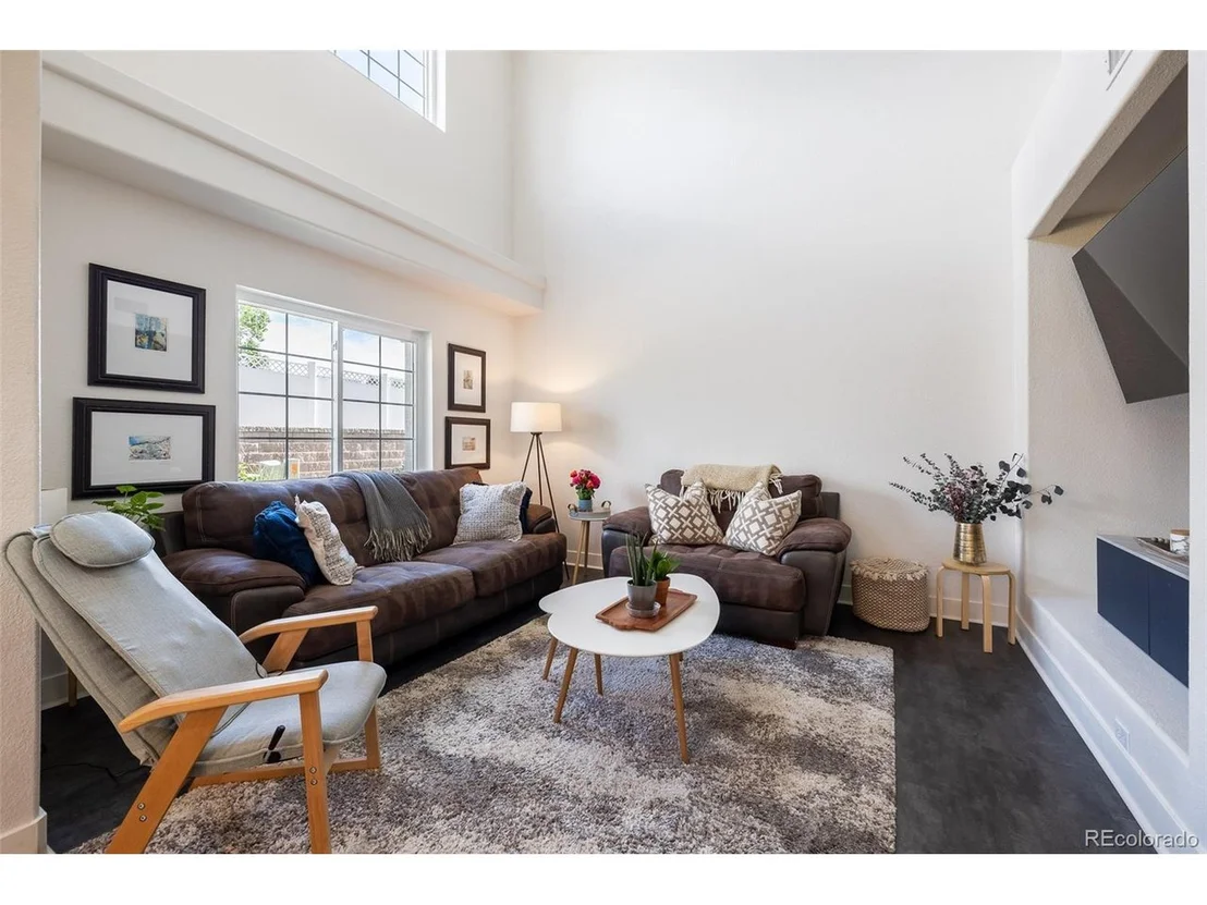 Photo of 11821 Zenobia Loop
