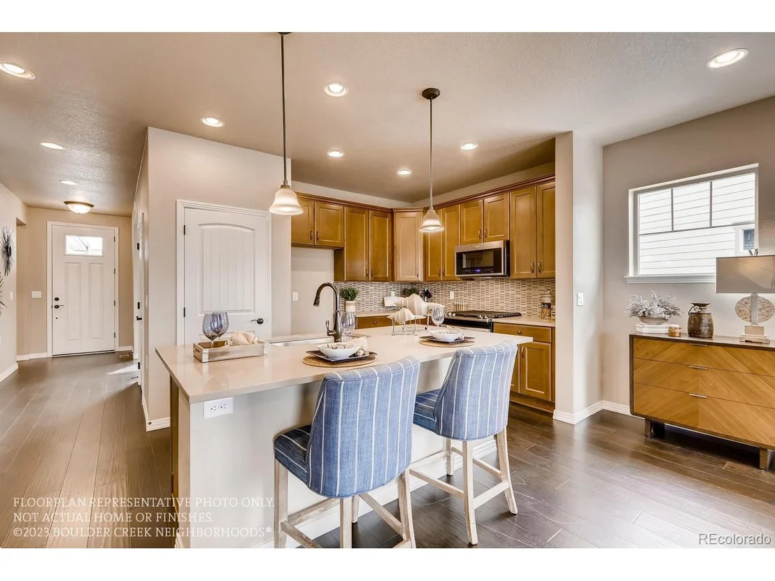 Photo of 838 Quarry Cir