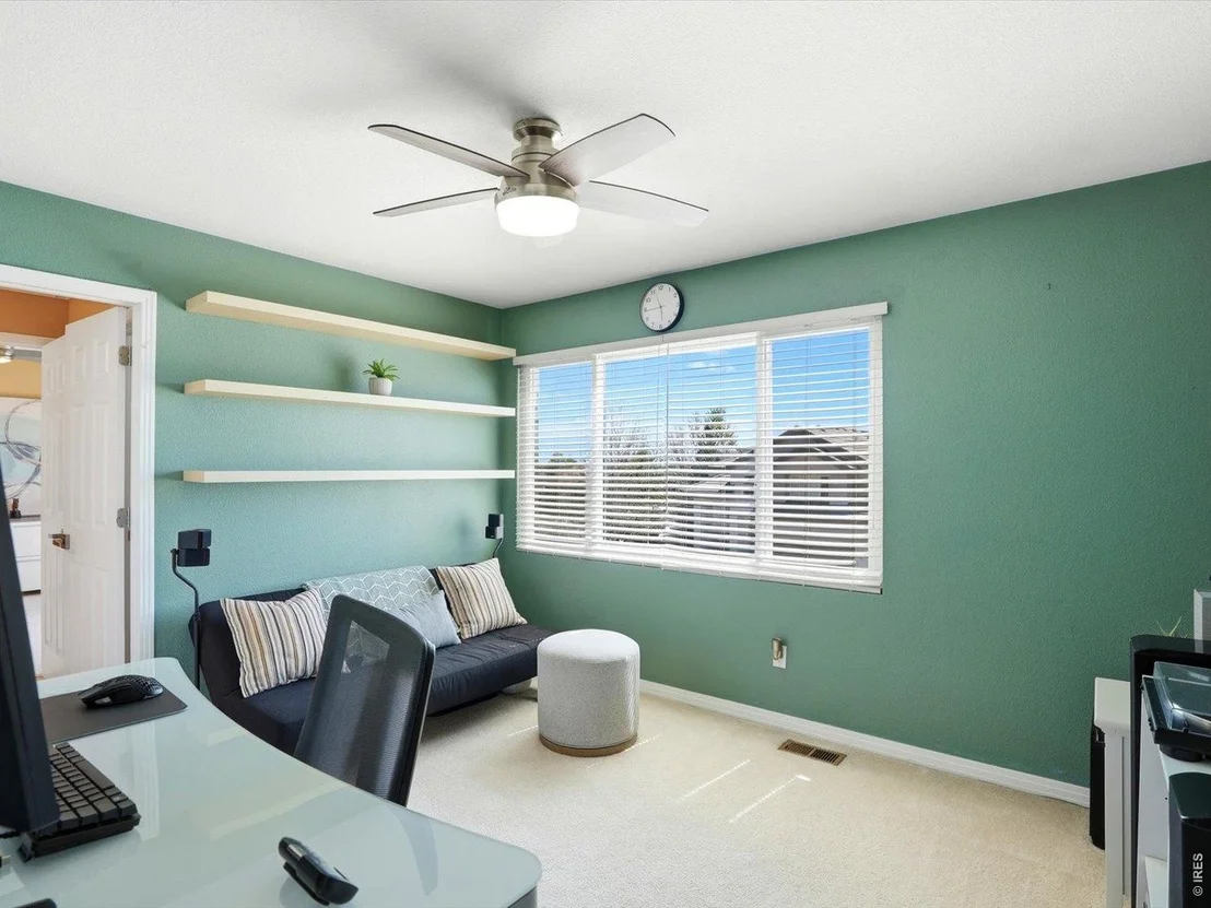 Photo of 445 Edison Pl
