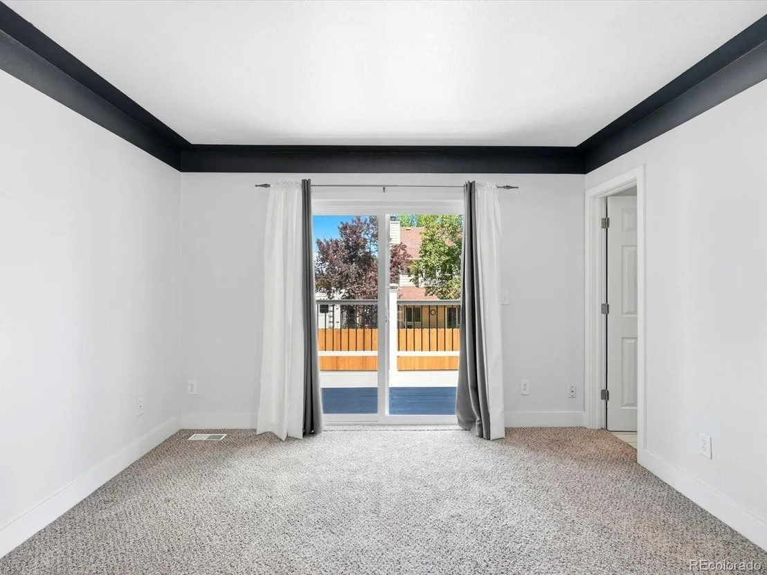 Photo of 6691 Deframe Ct