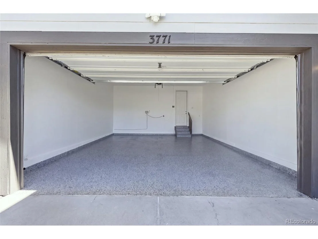 Photo of 3771 White Rose Loop